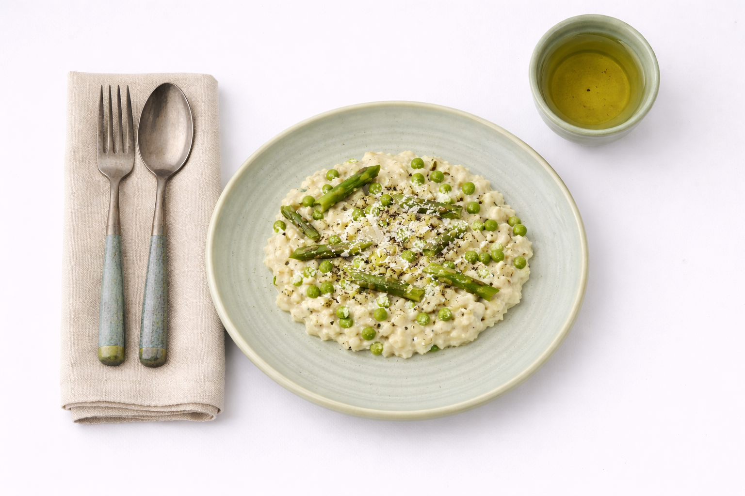 Creamy risotto with asparagus and peas – Verdant Spiral